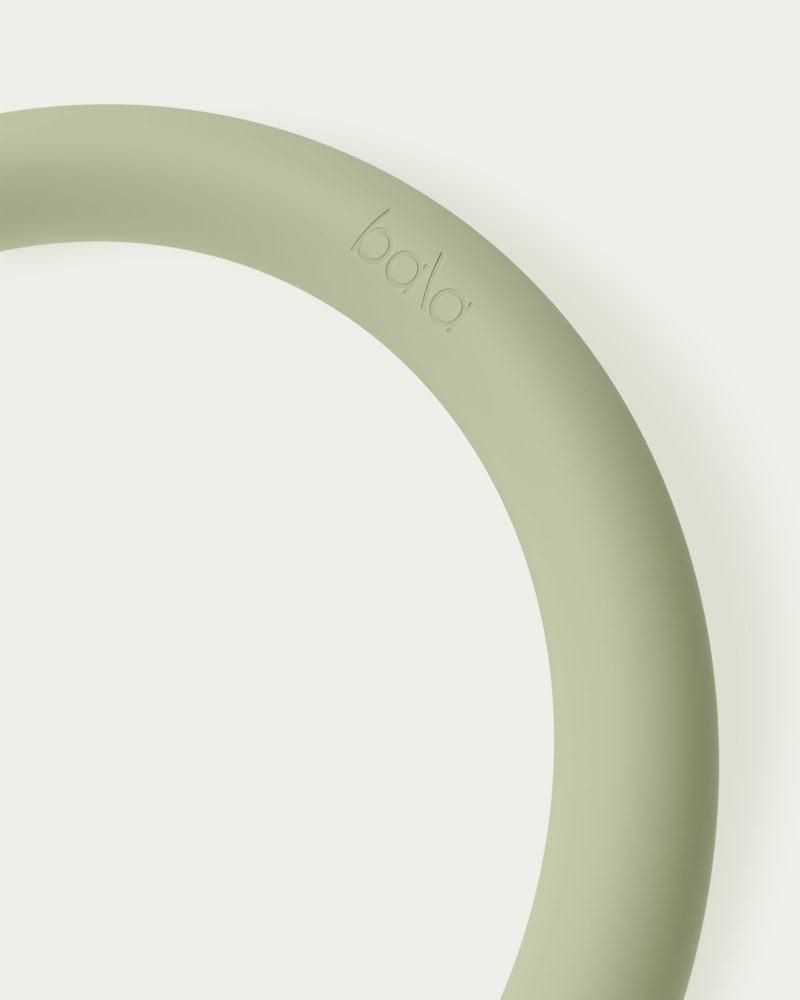 Ring 15lb Sage Render Closeup DTC 2400x3000 b086cf5a 9d0e 4a61 884d e239b9efbd87