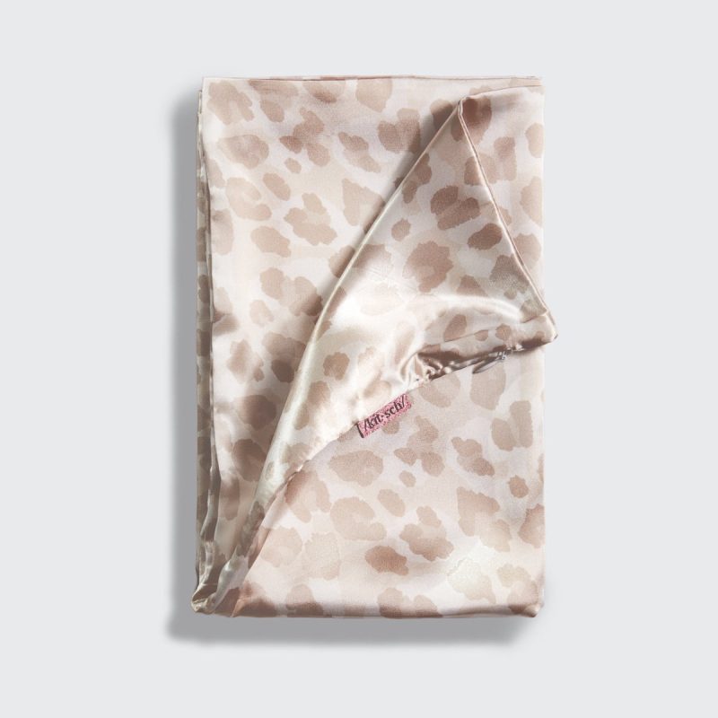 satin pillowcase in leopardkitschthe grove 760168